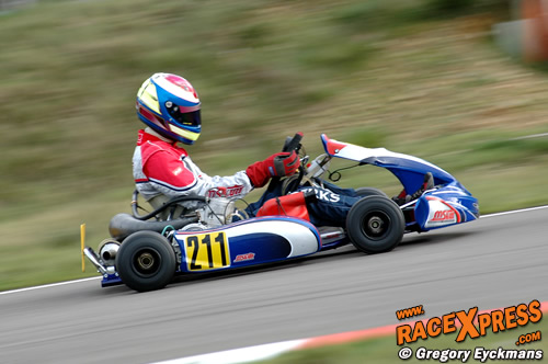Robert Dirks op MS kart wint Super Nationaal A